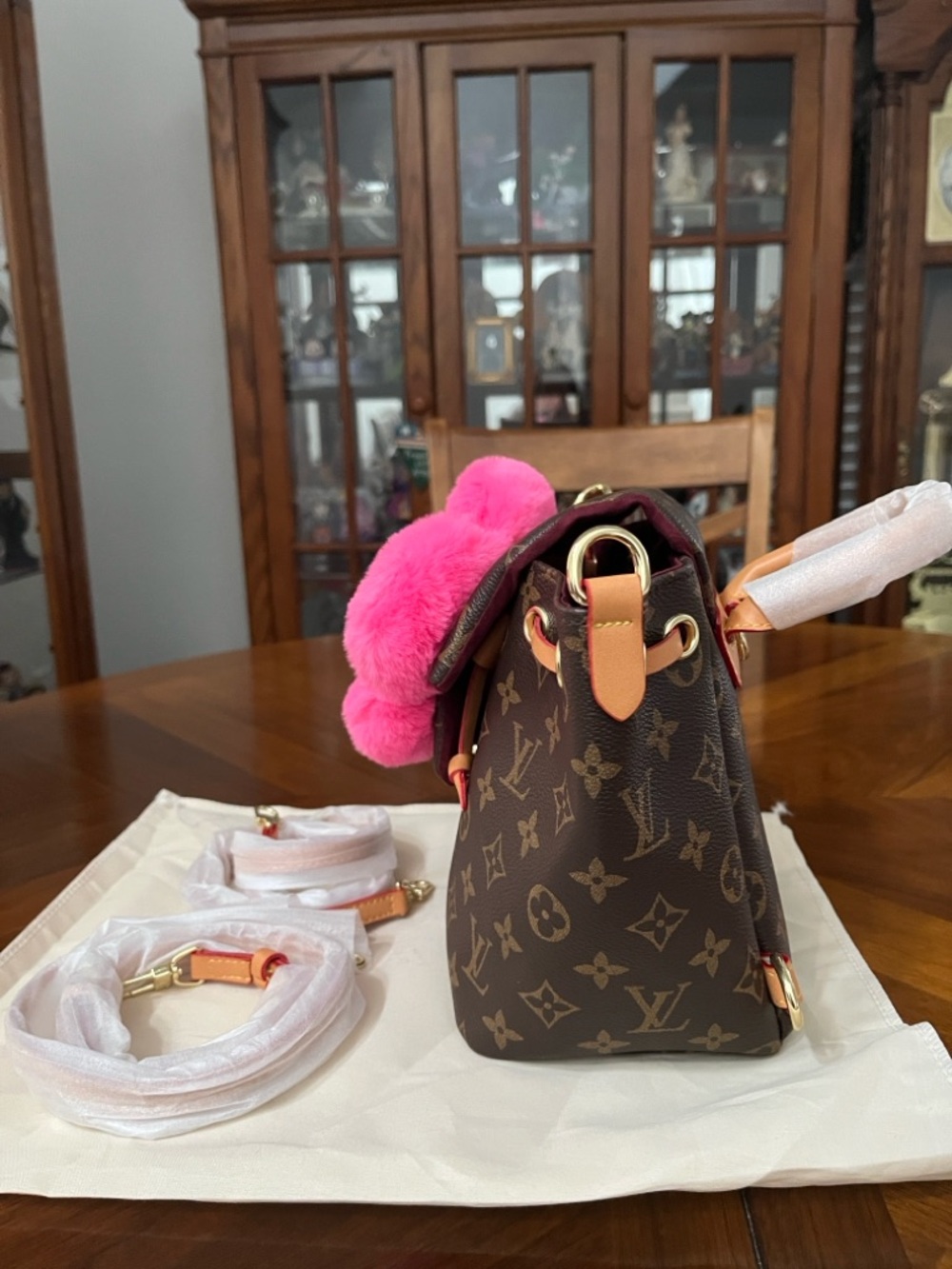 Chic Brown Bucket Backpack Bag with Pink Fur Flower Charm! - Picture 3 of 9